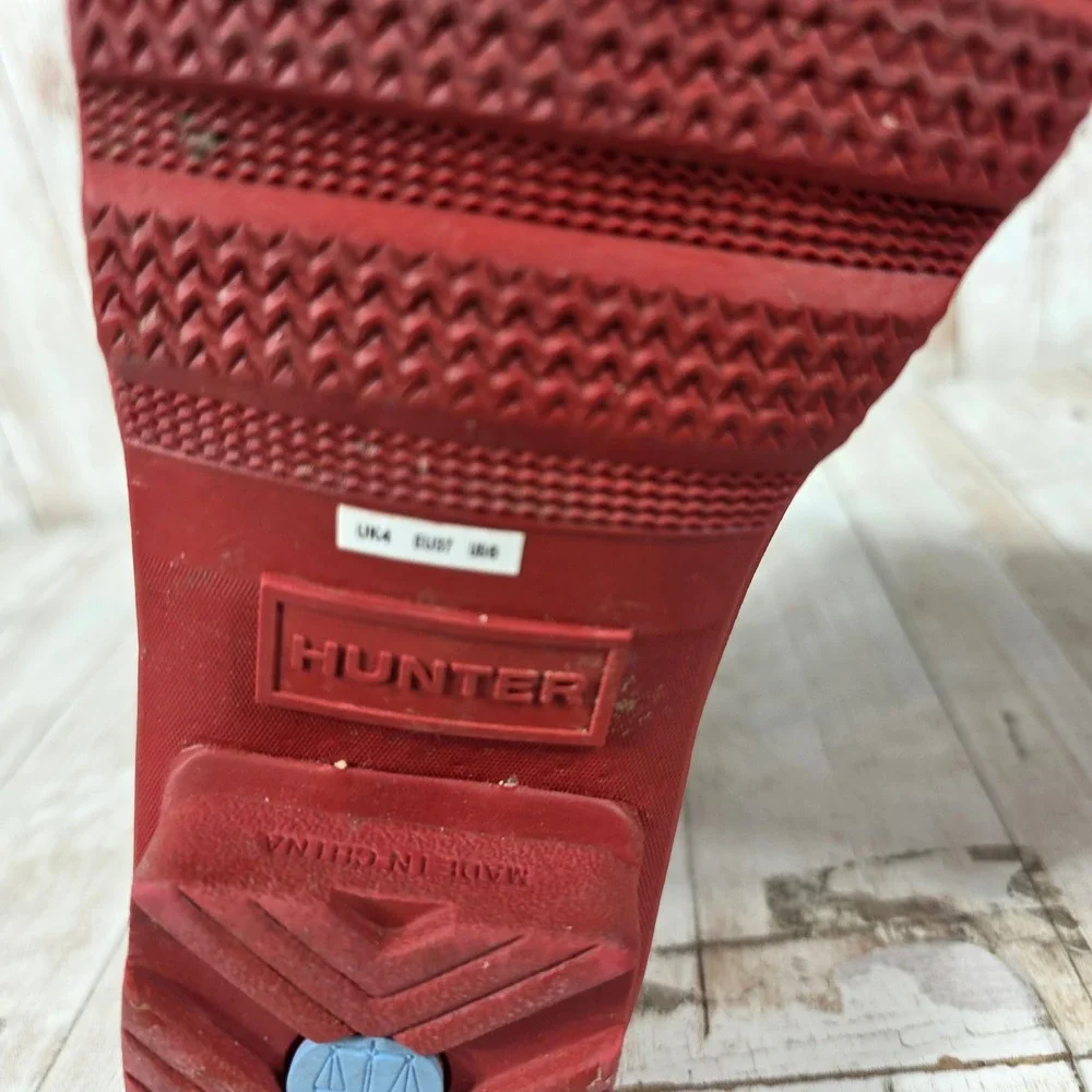 Hunter Original Chelsea Matte Red Waterproof Rain Boots Womens Size 6 US 4 UK
